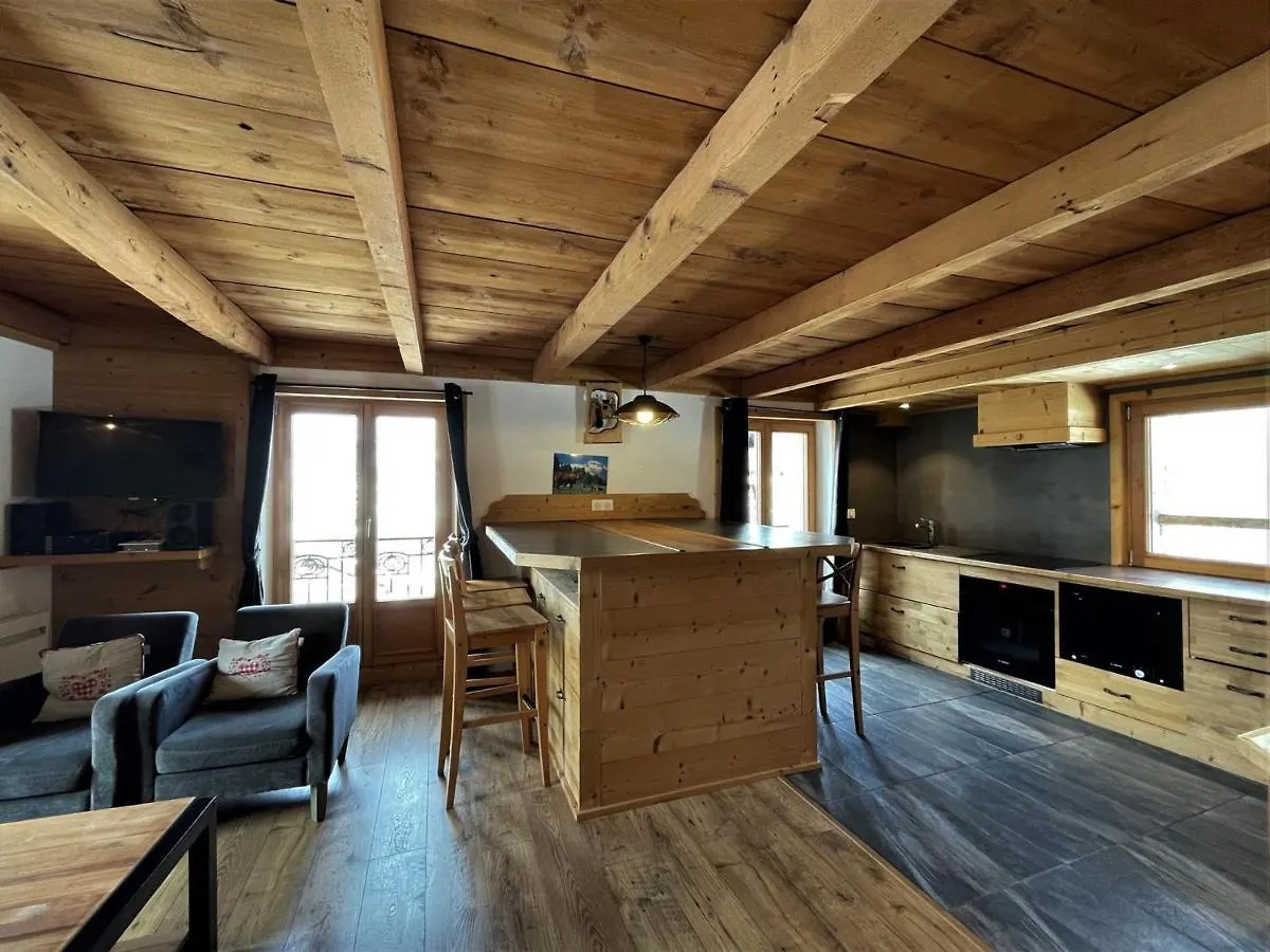 Chalet Renove 3 Chambres, Charme, Wifi Gratuit, Proximite Pistes - Fr-1-452-128 Saint-Martin-de-Belleville 0*,  France